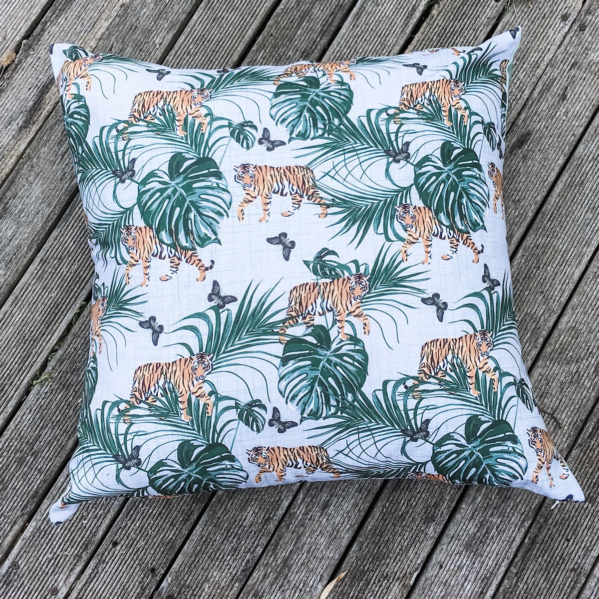 Extra Large 65cms Tiger Water Resistant Garden Floor Cushion Cover
